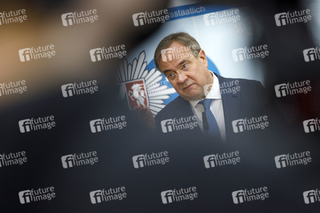 Pressekonferenz mit Armin Laschet und Herbert Reul in Düsseldorf