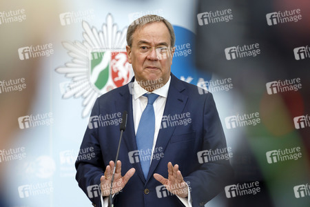Pressekonferenz mit Armin Laschet und Herbert Reul in Düsseldorf