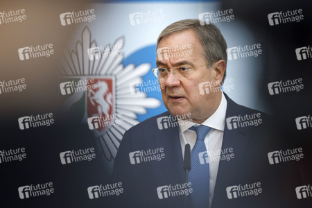 Pressekonferenz mit Armin Laschet und Herbert Reul in Düsseldorf