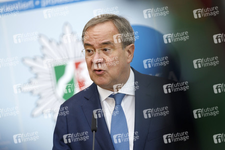 Pressekonferenz mit Armin Laschet und Herbert Reul in Düsseldorf