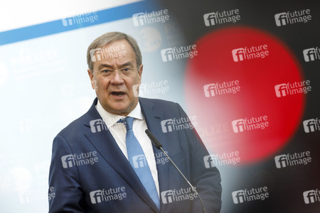 Pressekonferenz mit Armin Laschet und Herbert Reul in Düsseldorf