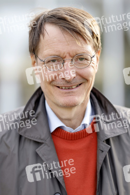Podiumsgespräch mit Karl Lauterbach in Leverkusen