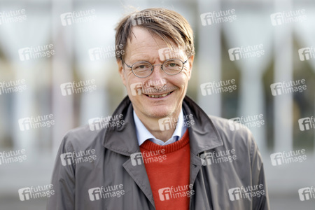 Podiumsgespräch mit Karl Lauterbach in Leverkusen