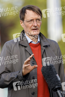Podiumsgespräch mit Karl Lauterbach in Leverkusen