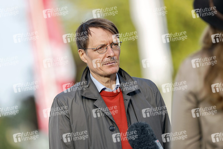 Podiumsgespräch mit Karl Lauterbach in Leverkusen
