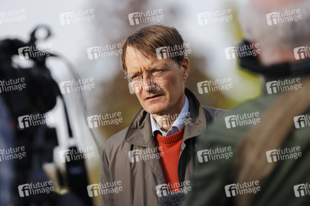 Podiumsgespräch mit Karl Lauterbach in Leverkusen