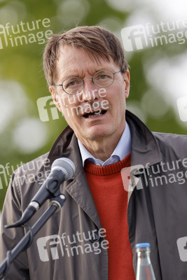 Podiumsgespräch mit Karl Lauterbach in Leverkusen