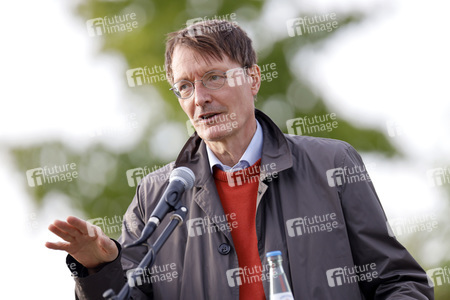 Podiumsgespräch mit Karl Lauterbach in Leverkusen