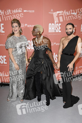 Weltpremiere der ARISE Grand Show 2021 in Berlin