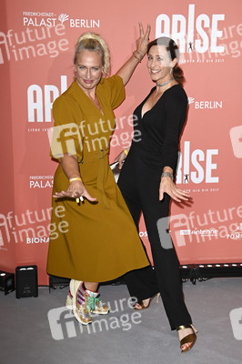 Weltpremiere der ARISE Grand Show 2021 in Berlin