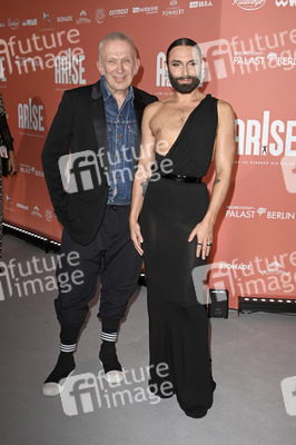 Weltpremiere der ARISE Grand Show 2021 in Berlin