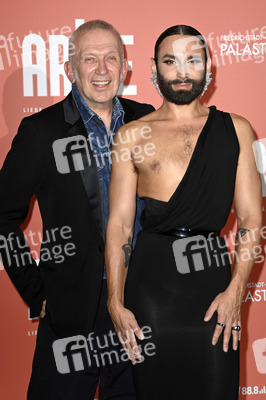 Weltpremiere der ARISE Grand Show 2021 in Berlin