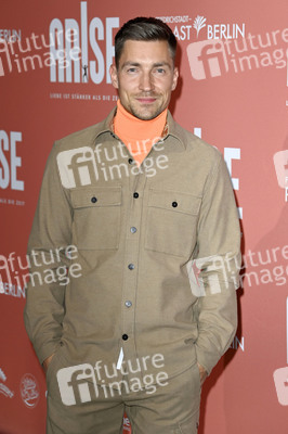 Weltpremiere der ARISE Grand Show 2021 in Berlin