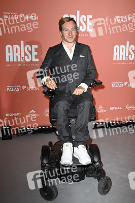 Weltpremiere der ARISE Grand Show 2021 in Berlin