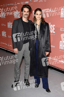 Weltpremiere der ARISE Grand Show 2021 in Berlin