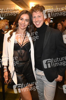 Weltpremiere der ARISE Grand Show 2021 in Berlin