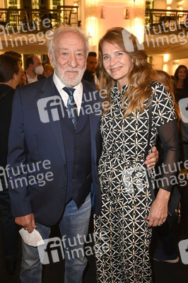 Weltpremiere der ARISE Grand Show 2021 in Berlin