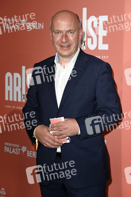 Weltpremiere der ARISE Grand Show 2021 in Berlin