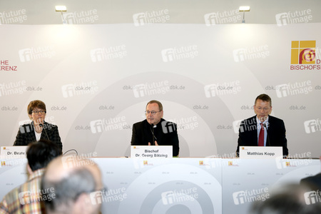 Abschluss-Pressekonferenz der Deutschen Bischofskonferenz in Fulda