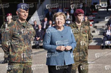 Angela Merkel würdigt Einsatzkräfte der Afghanistan-Evakuierungsmission in Seedorf