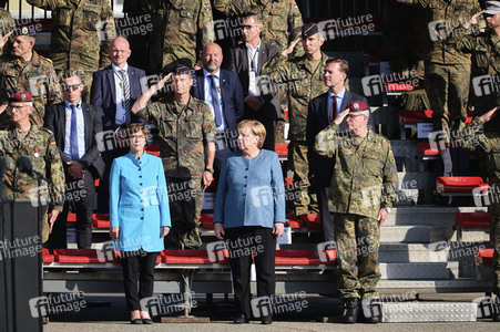 Angela Merkel würdigt Einsatzkräfte der Afghanistan-Evakuierungsmission in Seedorf