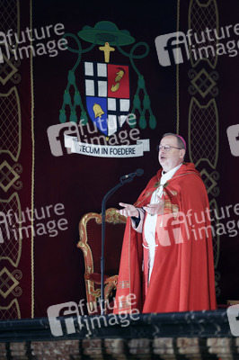Schlussvesper mit Bonifatiussegen bei der Herbst-Vollversammlung der Deutschen Bischofskonferenz in Fulda