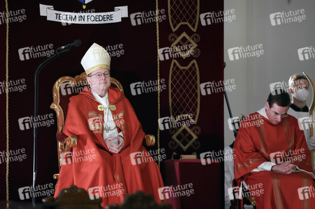 Schlussvesper mit Bonifatiussegen bei der Herbst-Vollversammlung der Deutschen Bischofskonferenz in Fulda