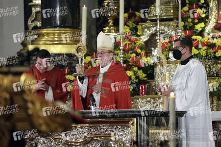 Schlussvesper mit Bonifatiussegen bei der Herbst-Vollversammlung der Deutschen Bischofskonferenz in Fulda