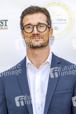 Suzanne DeLaurentiis Productions Luncheon in Los Angeles