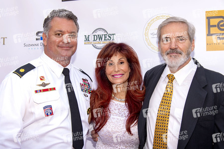 Suzanne DeLaurentiis Productions Luncheon in Los Angeles