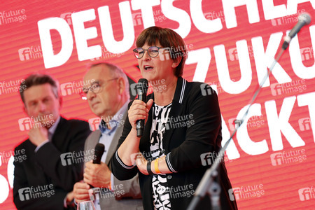 SPD-Wahlkampfveranstaltung mit Olaf Scholz in Köln