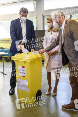 Stimmabgabe von Markus Söder zur Bundestagswahl 2021 in Nürnberg