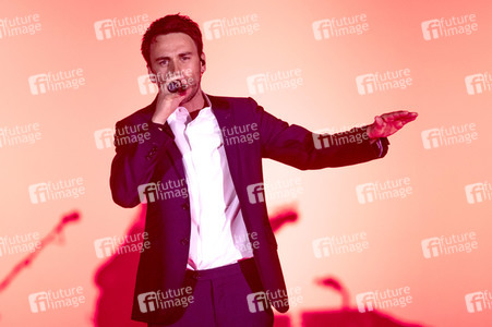 TV-Show 'MDR Sputnik präsentiert: Friends of Clueso' in Leipzig