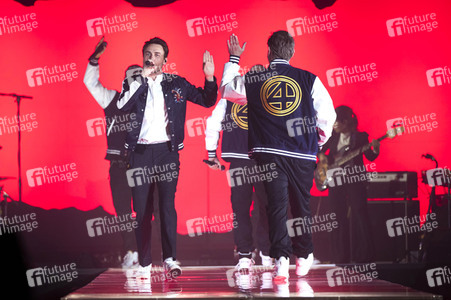 TV-Show 'MDR Sputnik präsentiert: Friends of Clueso' in Leipzig