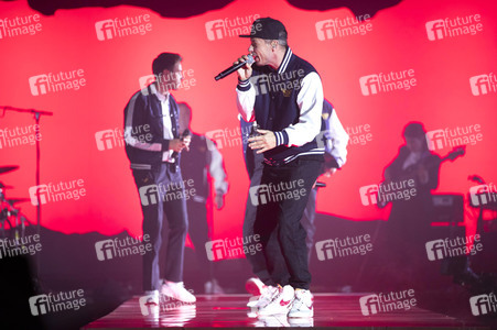 TV-Show 'MDR Sputnik präsentiert: Friends of Clueso' in Leipzig