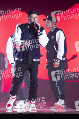 TV-Show 'MDR Sputnik präsentiert: Friends of Clueso' in Leipzig