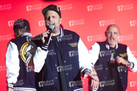TV-Show 'MDR Sputnik präsentiert: Friends of Clueso' in Leipzig