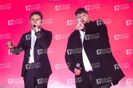 TV-Show 'MDR Sputnik präsentiert: Friends of Clueso' in Leipzig