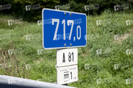 Symbolfoto Kilometertafel