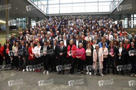 SPD-Fraktionssitzung und Statement der Fraktionsführung in Berlin