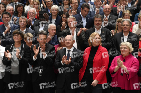 SPD-Fraktionssitzung und Statement der Fraktionsführung in Berlin