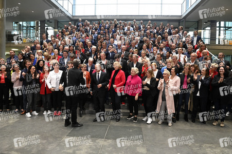 SPD-Fraktionssitzung und Statement der Fraktionsführung in Berlin