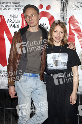 Filmpremiere 'Nö' in Berlin