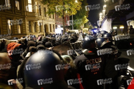Demonstration gegen Räumung von linkem Wohnprojekt in Berlin