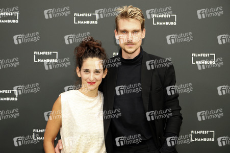 Filmpremiere 'Alles in bester Ordnung', Filmfest Hamburg 2021