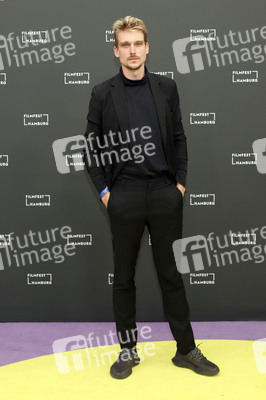 Filmpremiere 'Alles in bester Ordnung', Filmfest Hamburg 2021