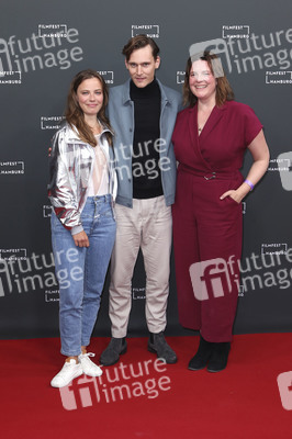 Filmpremiere 'Niemand ist bei den Kälbern', Filmfest Hamburg 2021