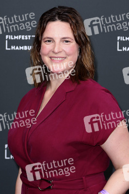 Filmpremiere 'Niemand ist bei den Kälbern', Filmfest Hamburg 2021