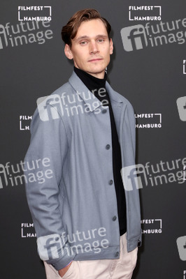 Filmpremiere 'Niemand ist bei den Kälbern', Filmfest Hamburg 2021