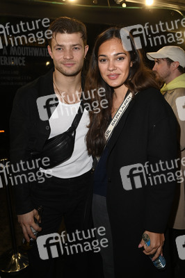 Oumph! Pop-Up Späti Launch Event in Berlin